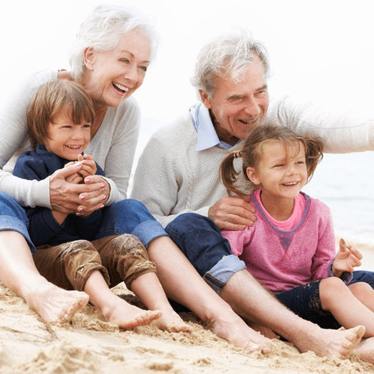 Abuelos con niños