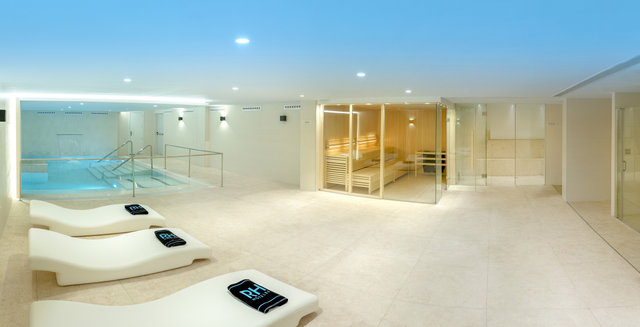 Spa tumbonas