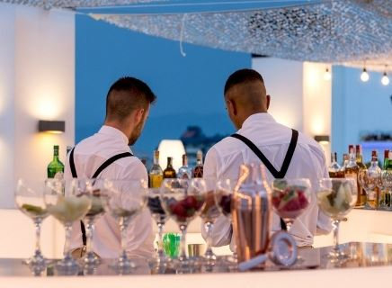 MOON LOUNGE 