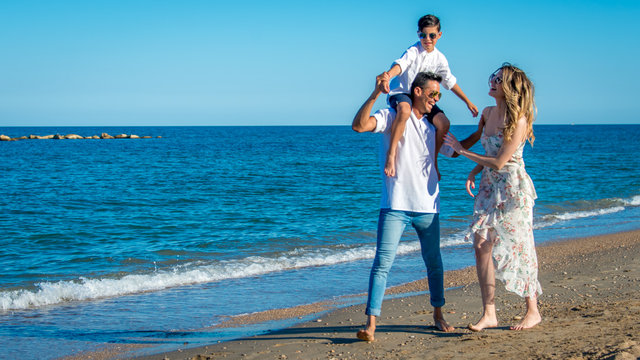 Familia en playa
