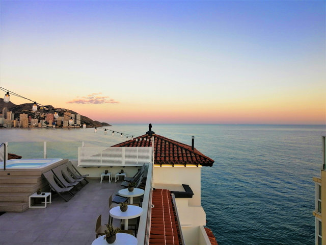 Gatrohotel RH Canfali, Benidorm