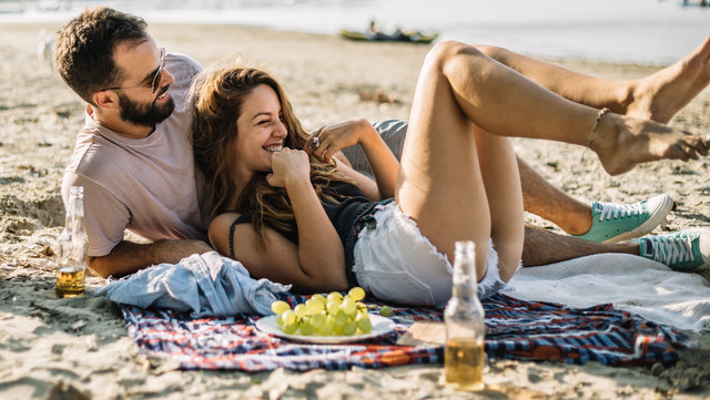 Decir "te quiero" en Benidorm con un plan romántico para celebrar San Valentín en Benidorm