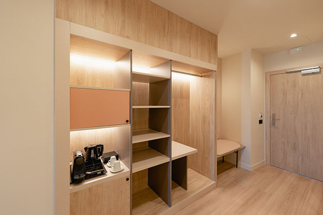 Detalle del vestidor de las habitaciones